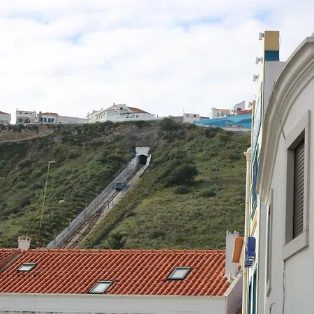 Best Location In Nazare, 1 Min To Beach *