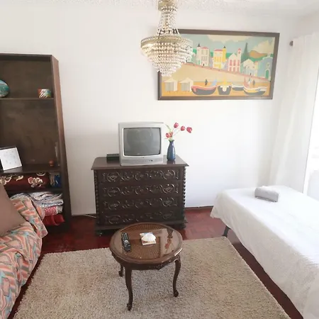 Feriehus Best Location In Nazare, 1 Min To Beach